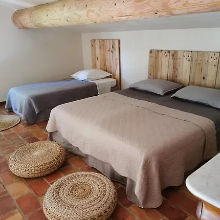Guest house Les Anes De Petit Jean