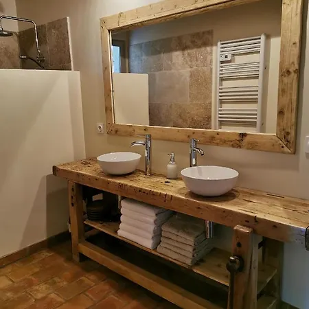 Les Anes De Petit Jean Guest house *