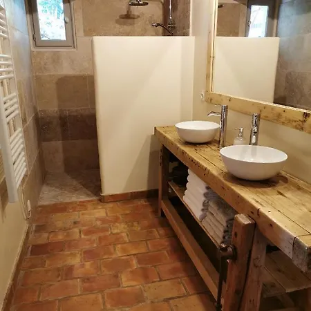 Guest house Les Anes De Petit Jean *